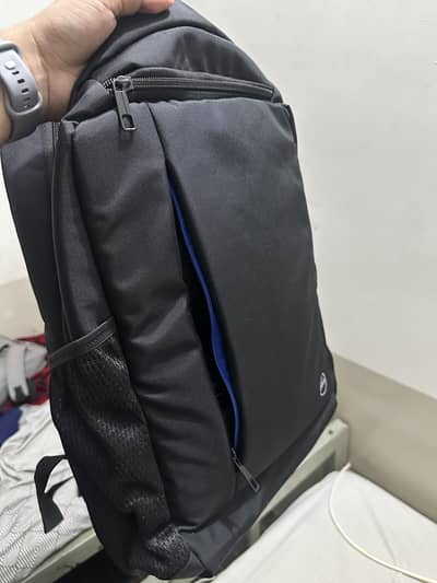 Laptop bag