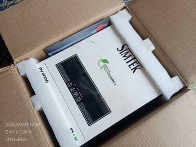 Simtek flux Pv 9000 Solar Inverter Battery less