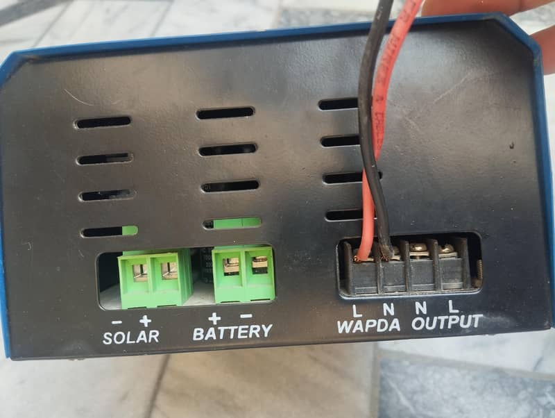 MPPT controller 1
