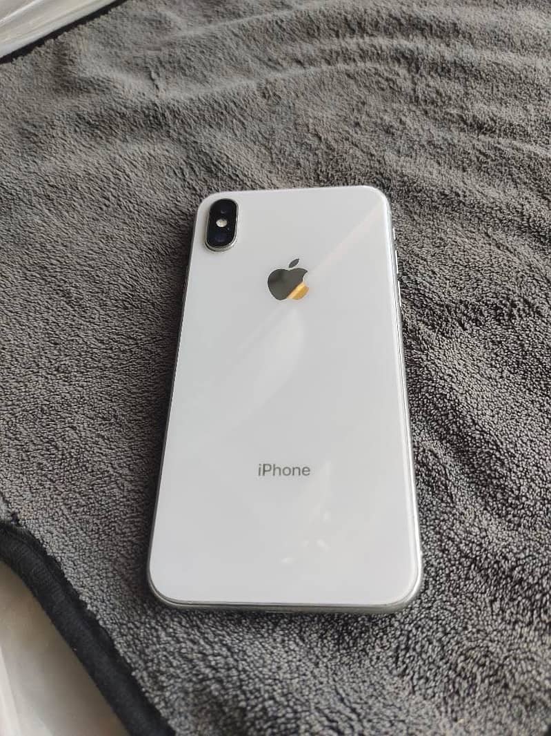 Apple iPhone X 0