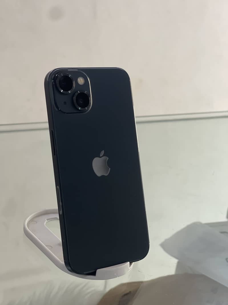 Apple iPhone 13 3