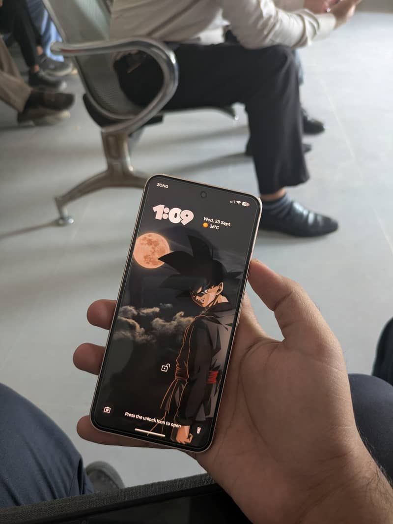Google Pixel 8 1