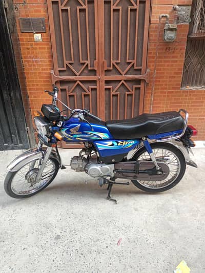 HONDA CD70 MINT CONDITION LESS USED