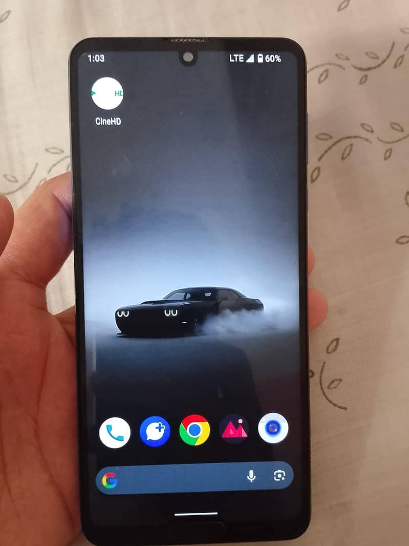 Sharp Aquos R5G 1
