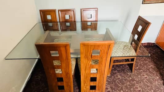 6 chairs Dining Table
