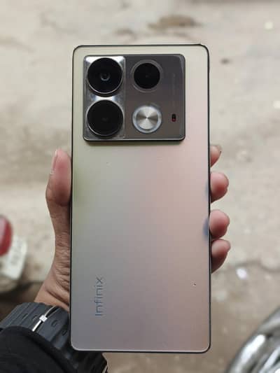 Infinix Note 40