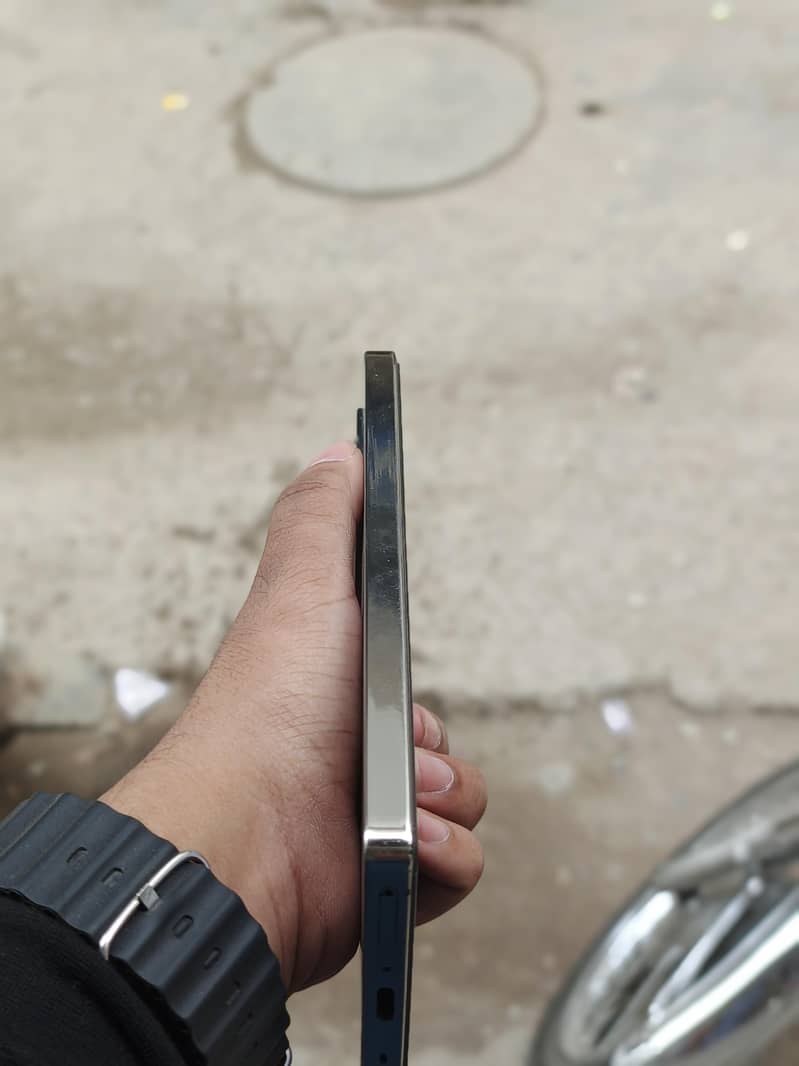 Infinix Note 40 2