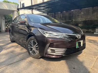 Toyota Corolla Altis Grande CVT-i 1.8 2018  Toyota Corolla Altis Grand