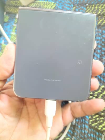 Samsung Mobile Z Flip 4