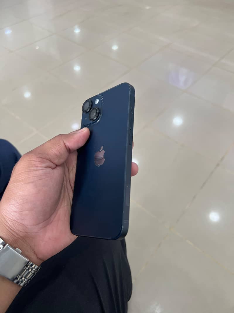 Apple iPhone 14 4
