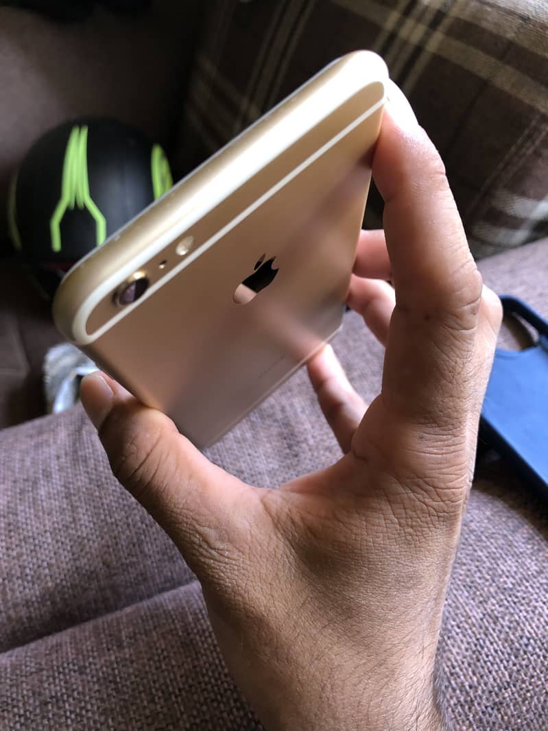 iPhone 6 Plus 1
