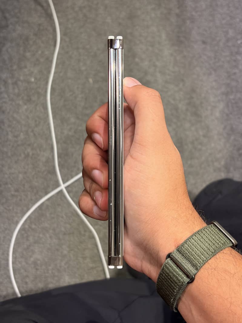 Microsoft Surface Duo 3