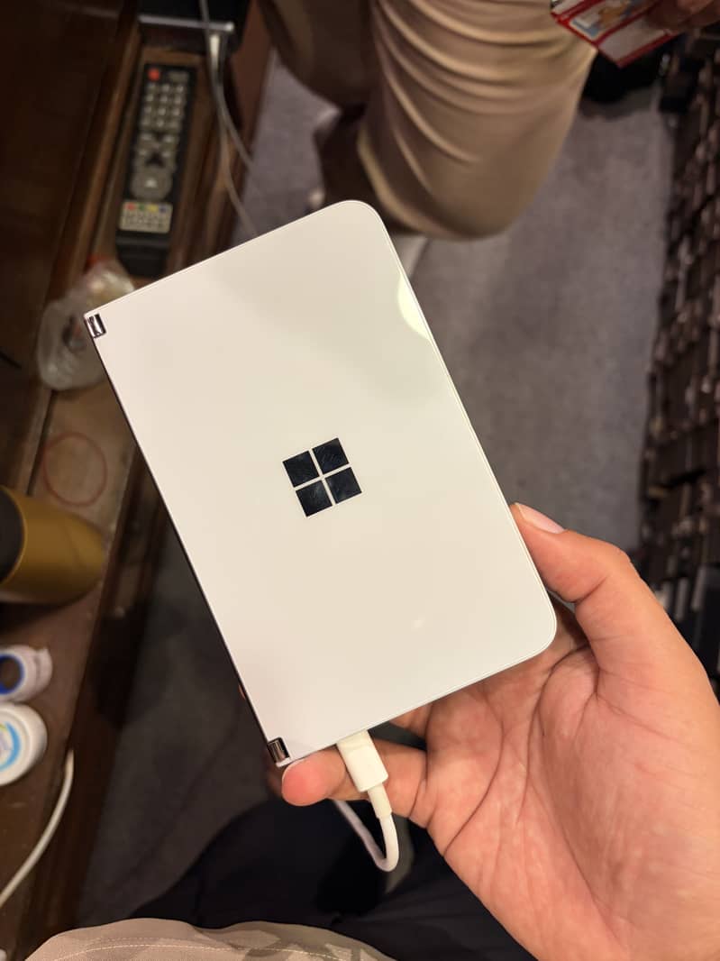 Microsoft Surface Duo 7