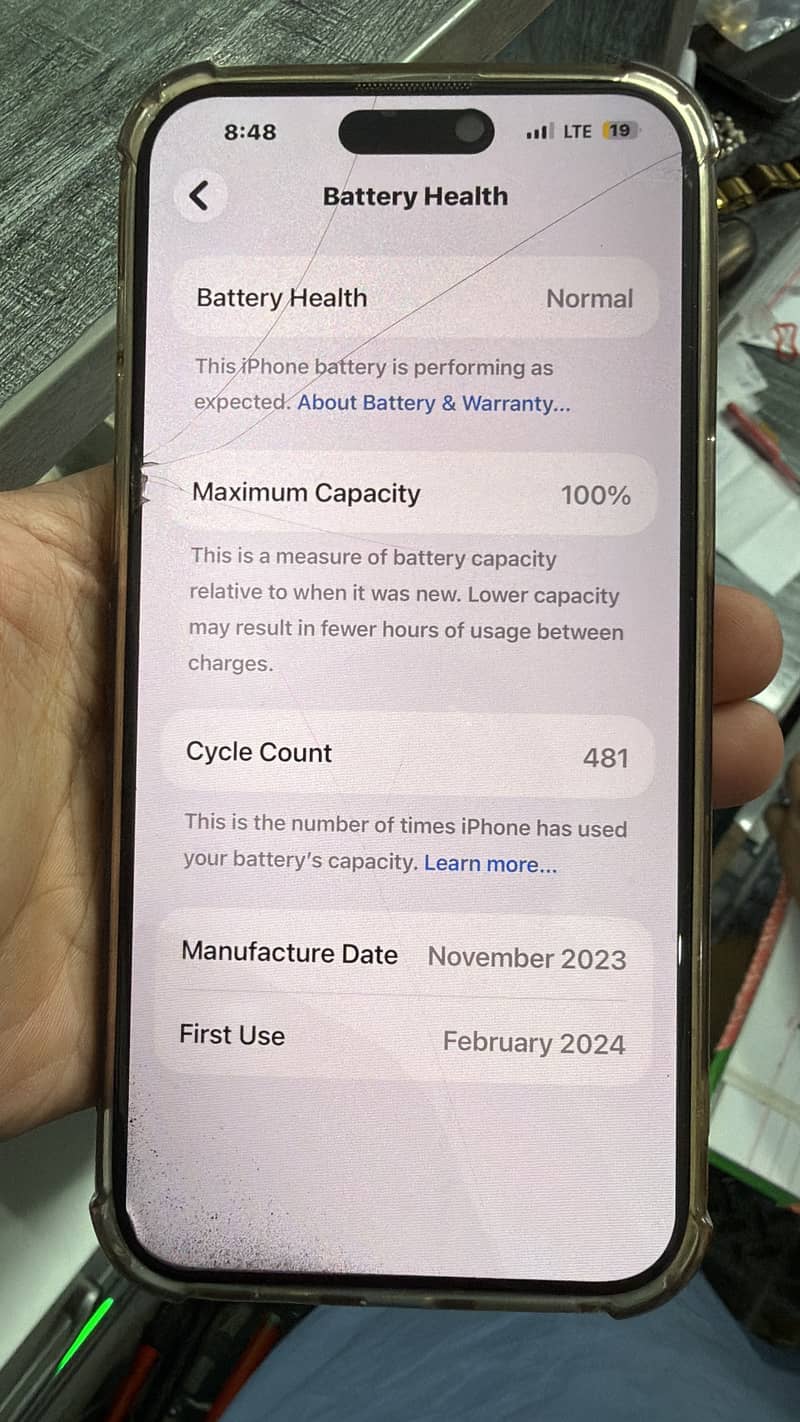 Apple iPhone 15 Pro Max 0