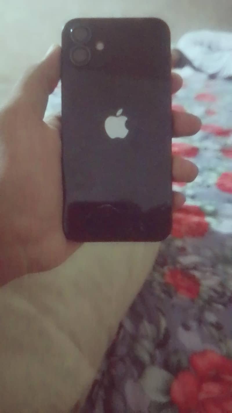 Apple iPhone 12 3
