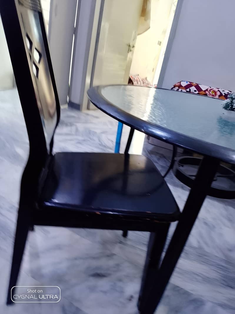 4 person dining table 11