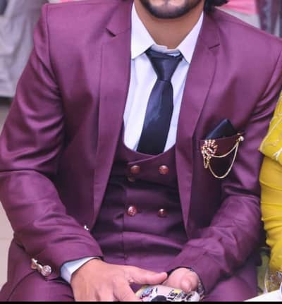 Three piece Pent Coat Just 2 time use