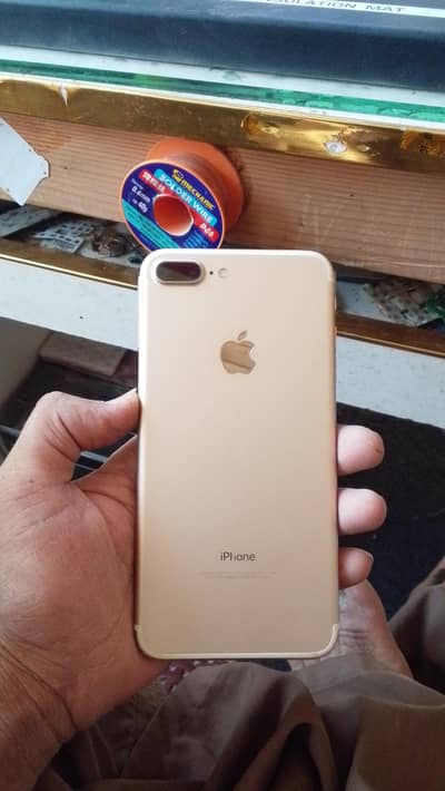 Apple iPhone 7 Plus 128gb(وسیم موبائل شاپ، اکمل مارکیٹ، جلہ) جیم
