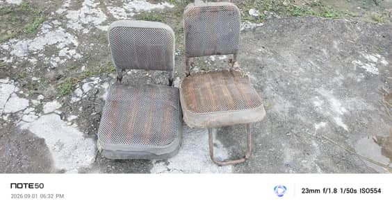 2 seat available