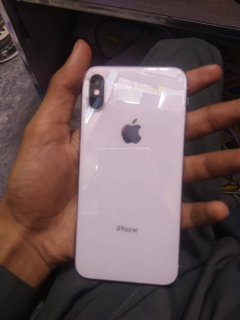 Apple iPhone X 0
