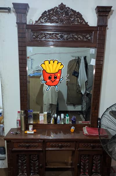 chenuti ki lakr ka bed set ha