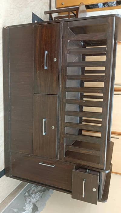 baby cot only 6 months used