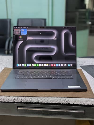 MacBook m4 pro 24gb ram 512 ssd