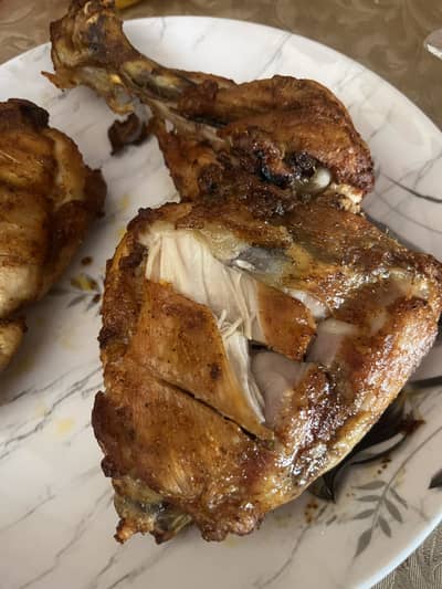 Broast chef and tea expert