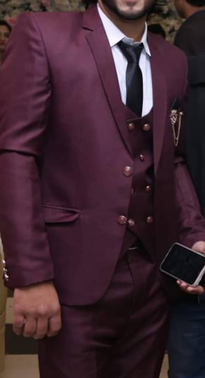 Three piece Pent Coat Just 2 time use