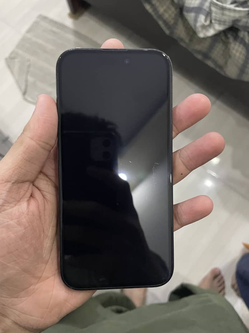Apple iPhone 15 Pro 1