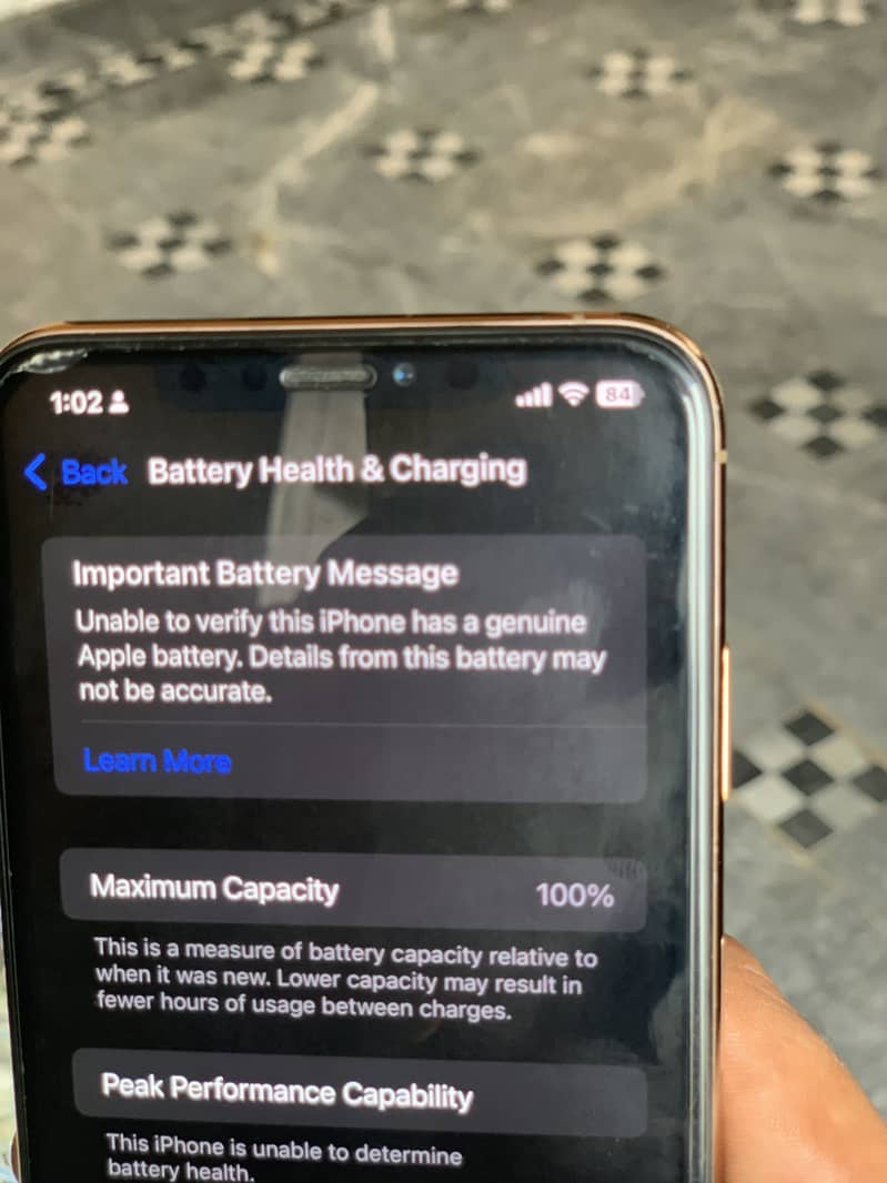Apple iPhone XS Max 3