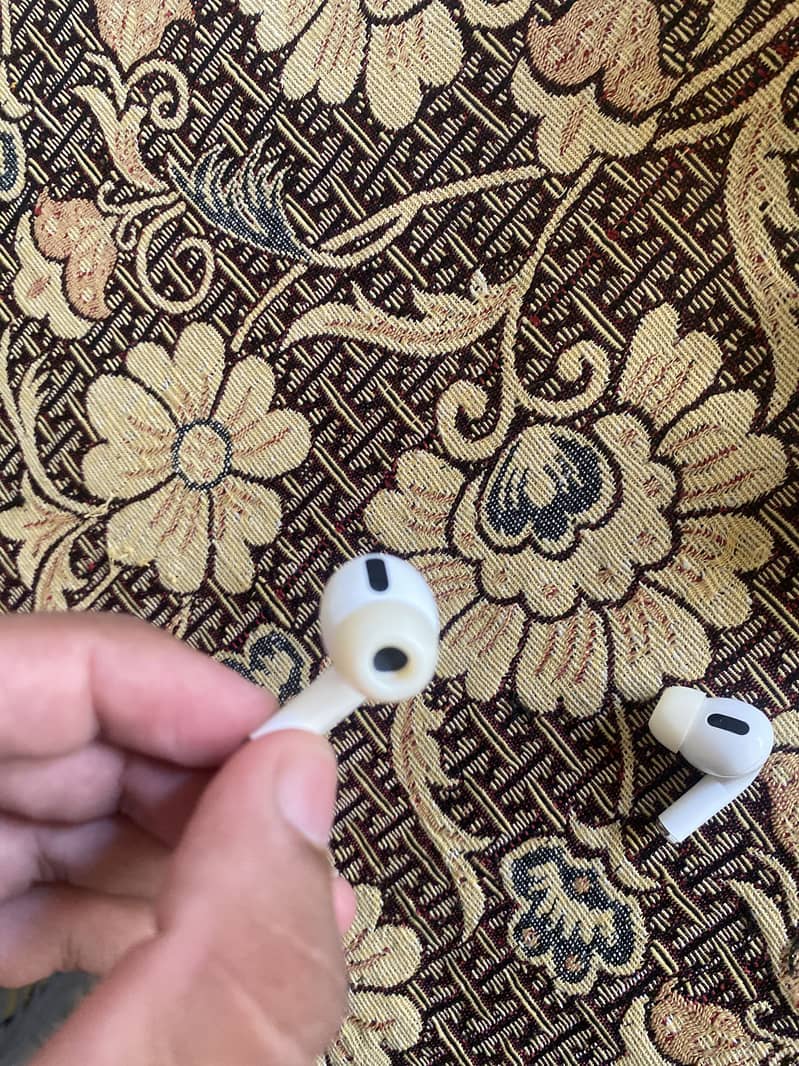 Wireless AirPods 2