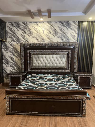 Wooden bed, dressing and side tables