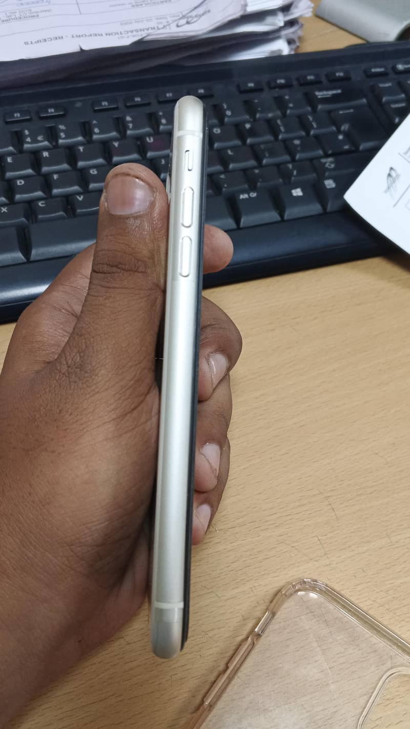 Iphone 11 3
