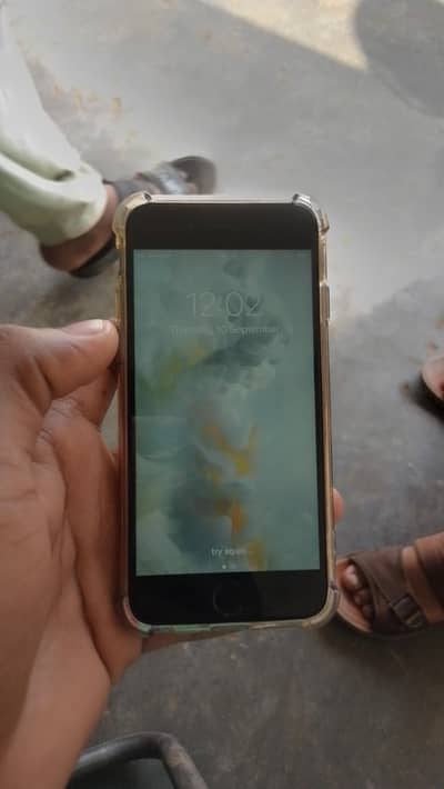 Apple iPhone 6S