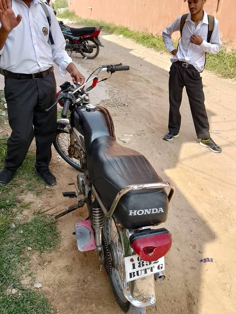 HONDA CD70 MODEL 2012 2