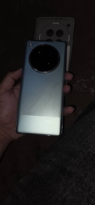 Infinix Zero 40