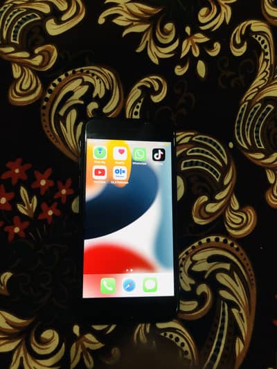 Apple iPhone 7