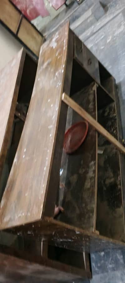 2 Counter's + Weight Machine, Lays Rack