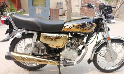 CG 125 Gold edition (2025) lush condition