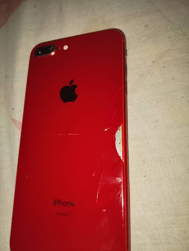 Apple iPhone 8 Plus 2