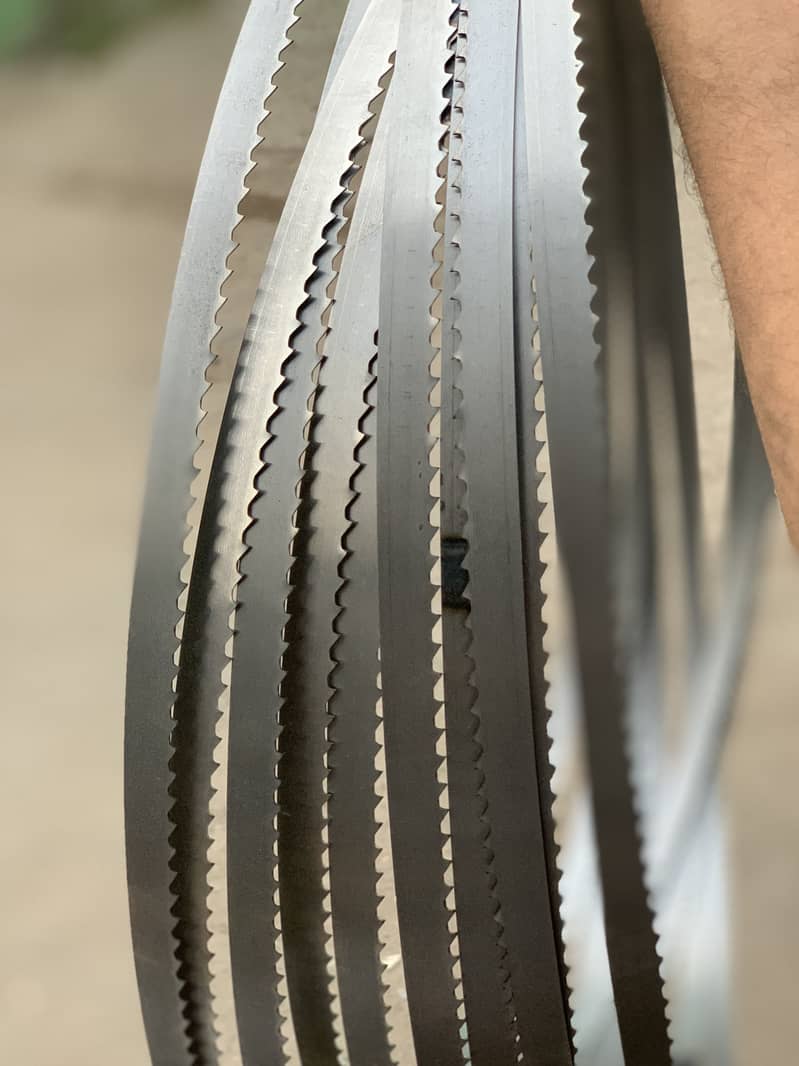 Bone Cutting Blade. 2