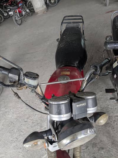 Suzuki GS 150 SE urgent sale