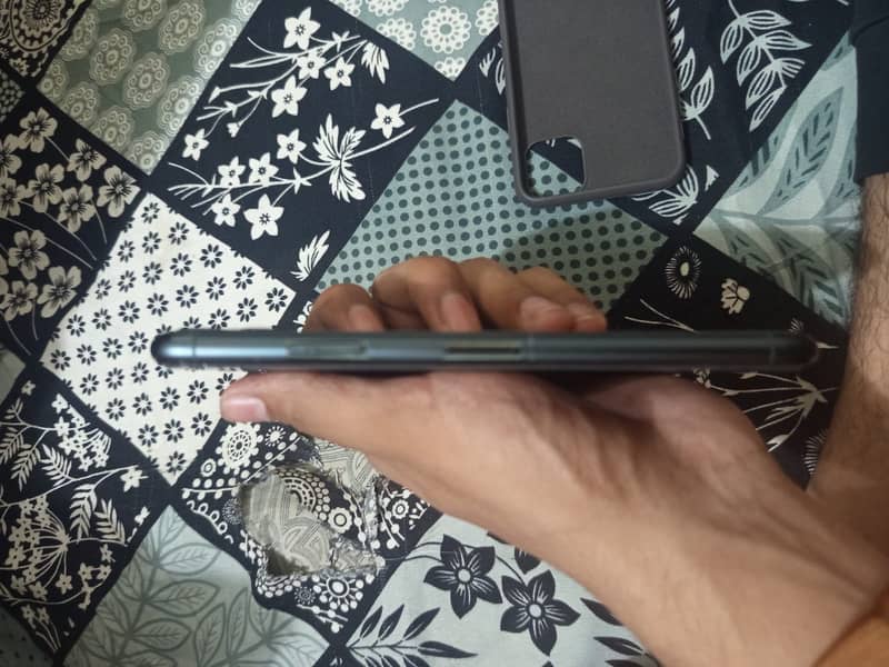 Apple iPhone 11 Pro Max 1