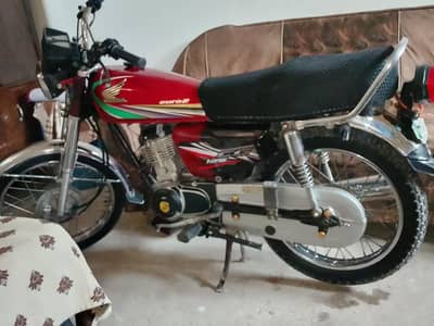 Honda CG 125 model 2011