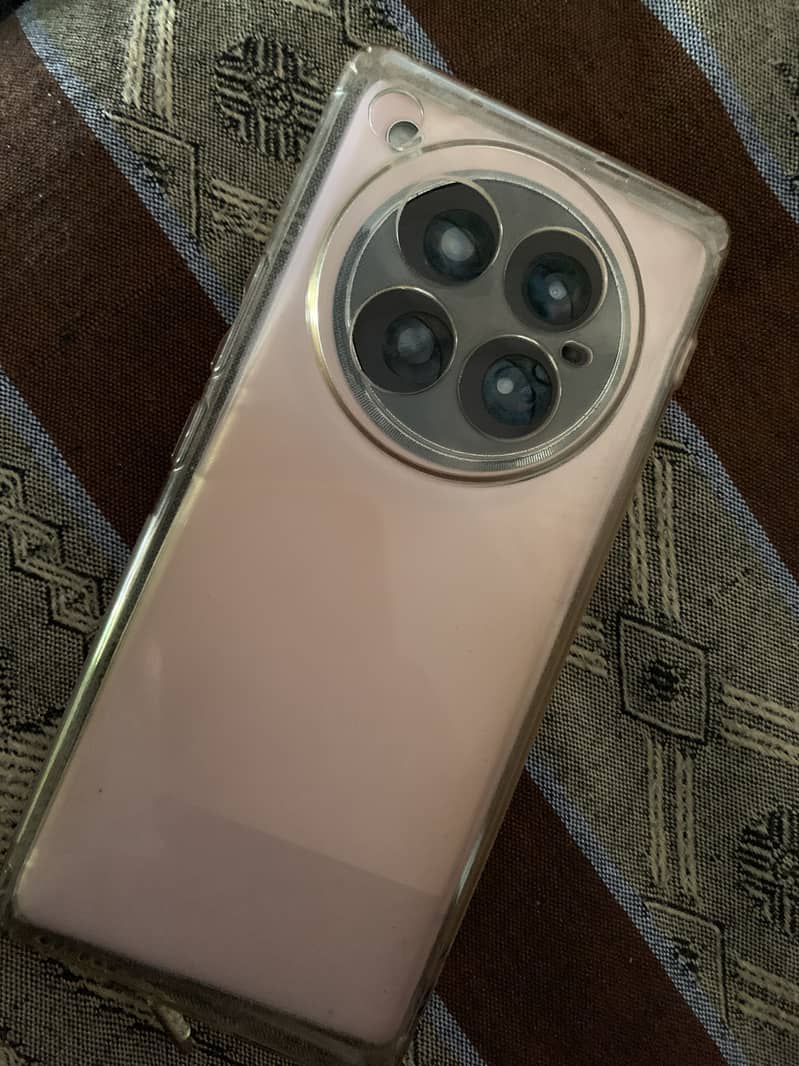 Infinix Zero 40 7