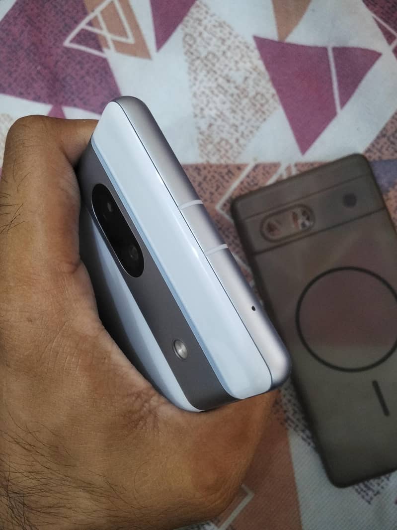 Pixel 7a 4
