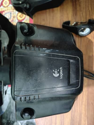 Logitech g 27 Steering wheel