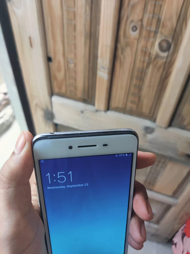OPPO A37 5