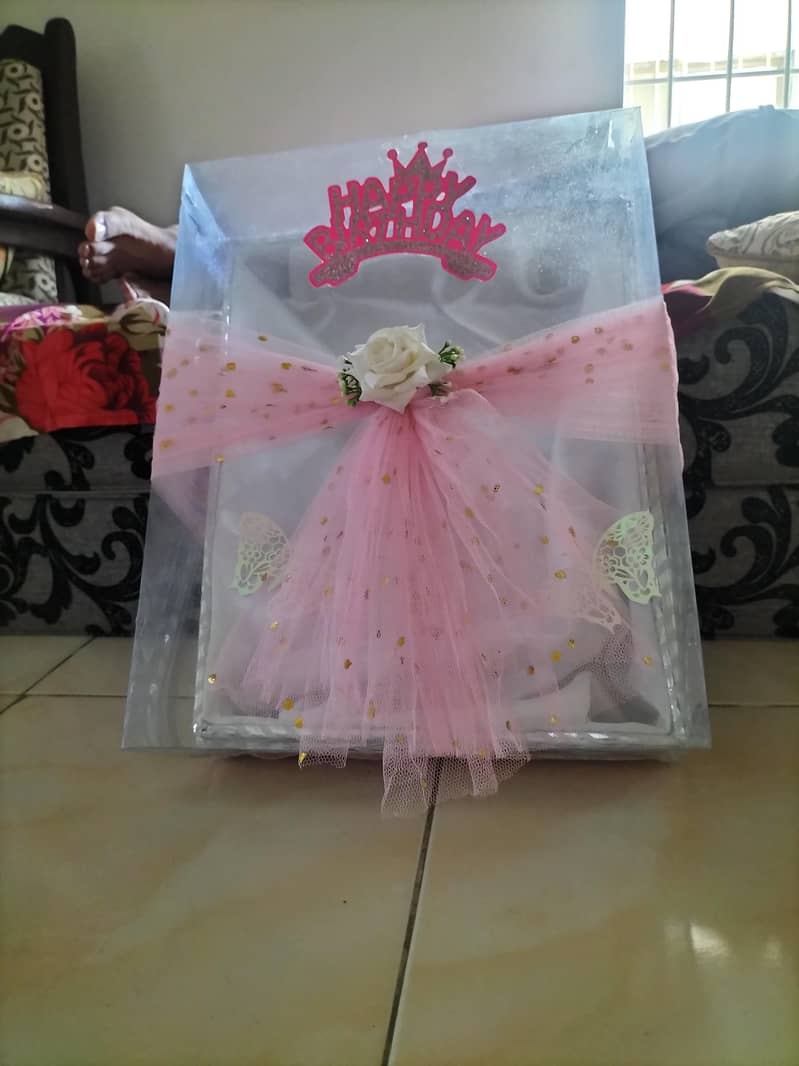 Gift packing box 5